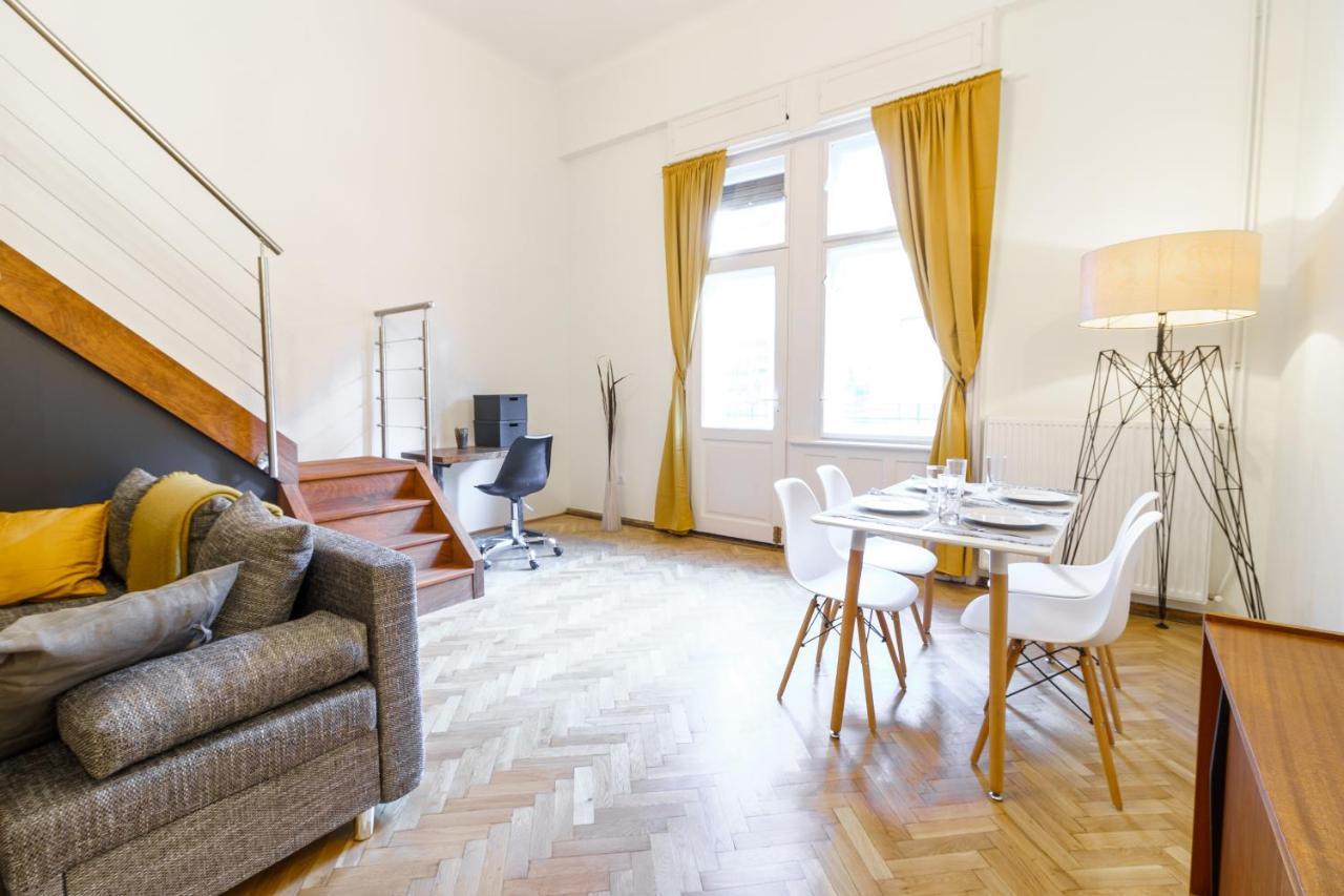 Central Loft-Style Flat Next To Danube Budapest Exterior photo