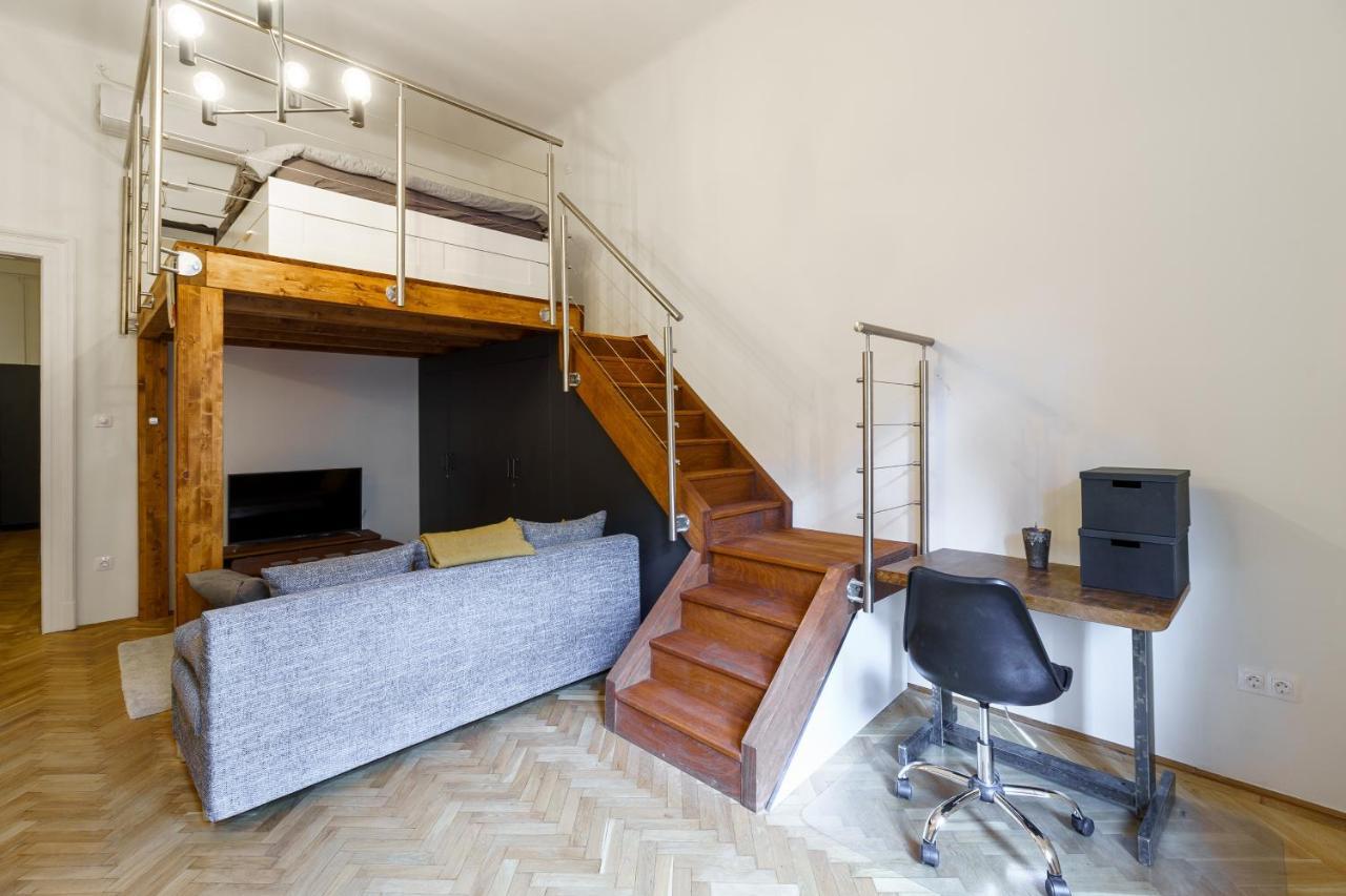 Central Loft-Style Flat Next To Danube Budapest Exterior photo
